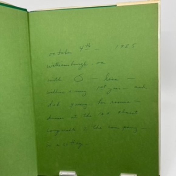 Vintage First Edition Colonial Williamsburg Decorates For Christmas - Picture 4 of 5